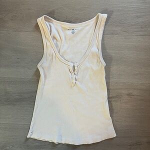 BRANDY MELVILLE: Cream Ribbed Tank